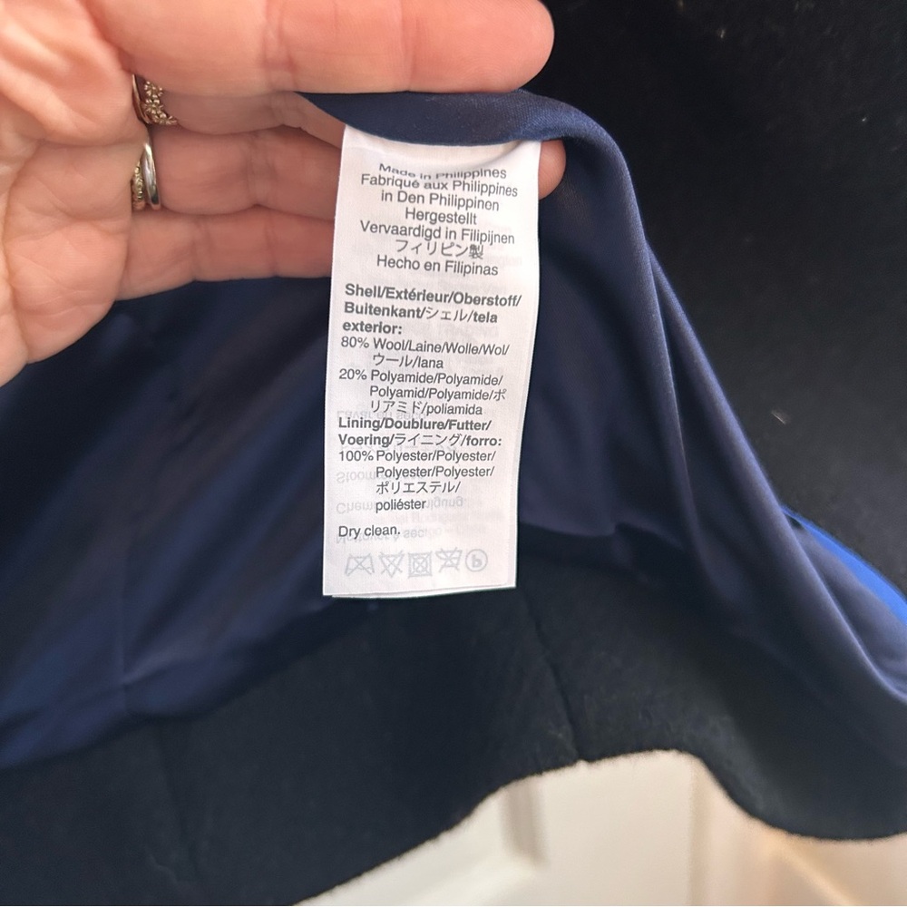 J. Crew Cocoon Coat in Italian stadium-cloth wool blend, EUC - Picture 6 of 8